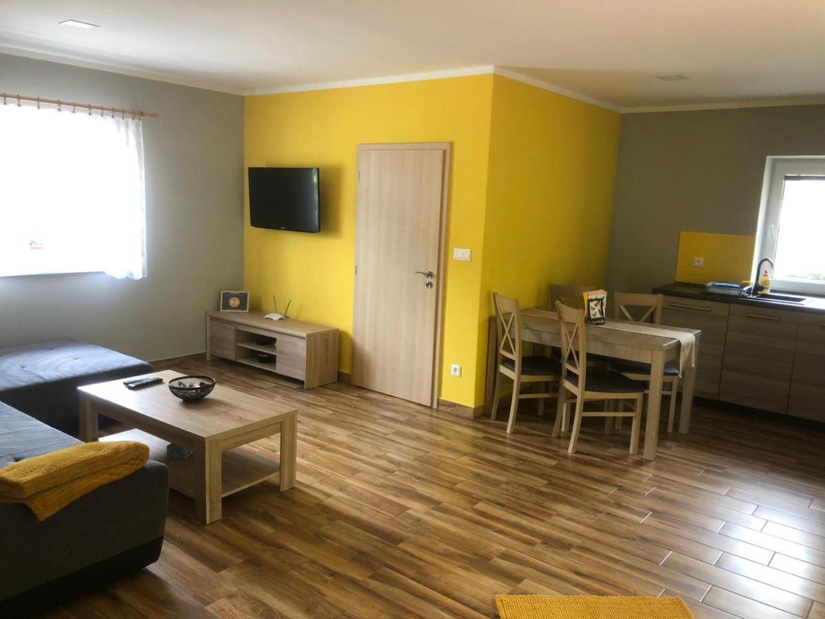Apartmán Lomňanka Dolní Lomná Exterior foto